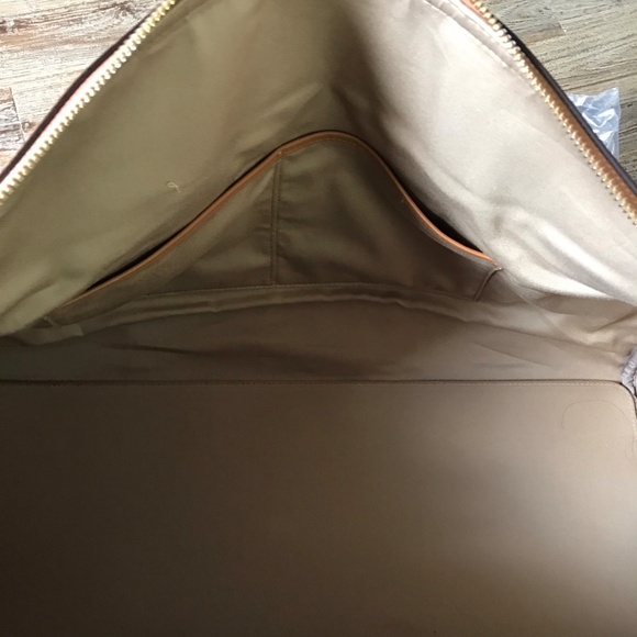 NWT MCM XL Duffle Bag - Picture 7 of 7